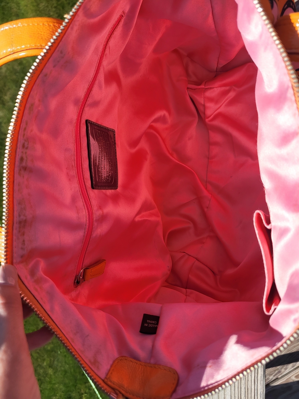 Coach Poppy 3D Optic Glam  Tote - Picture 7 of 9
